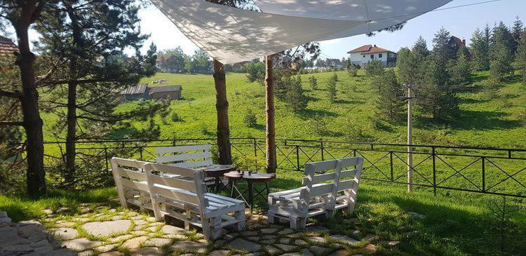 Pine Cabins Zlatibor Esterno foto